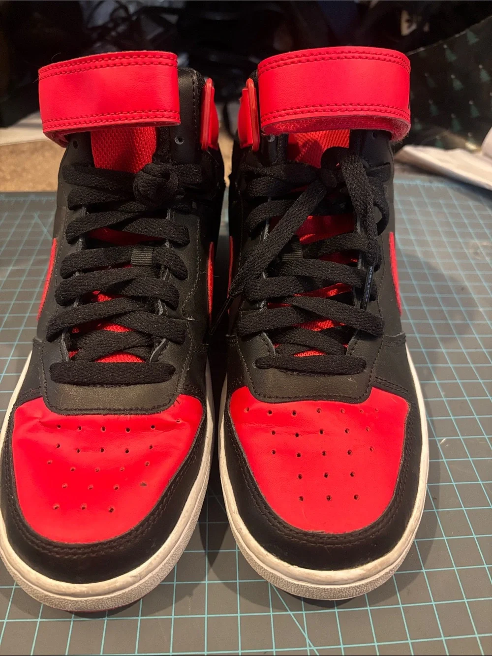 Nike Kids High-Top Sneakers in Black and Red